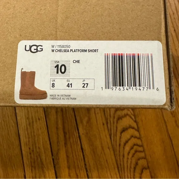 UGG Chelsea Platform - Short - Picture 6 of 7